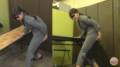 尿成敗!生意気OL利尿剤混入お仕置き失禁